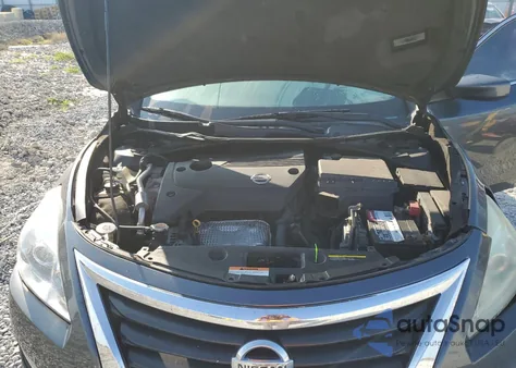 2013 Nissan Altima 2.5 z USA, uszkodzony, nr VIN 1N4AL3AP8DC245602